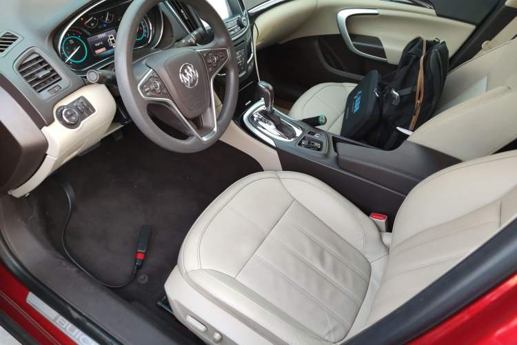 Used Buick Regal 2015 2.0L Elite Fashion Edition
