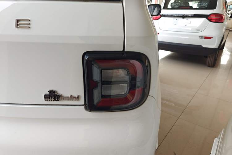 Used  Panda 2025 210 km – Yuanqi Bear