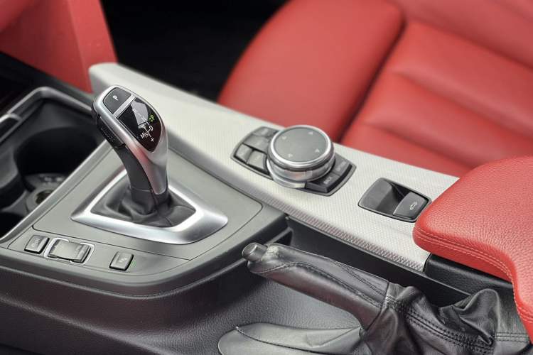 Used BMW 4 Series 2016 430i Convertible Design Package
