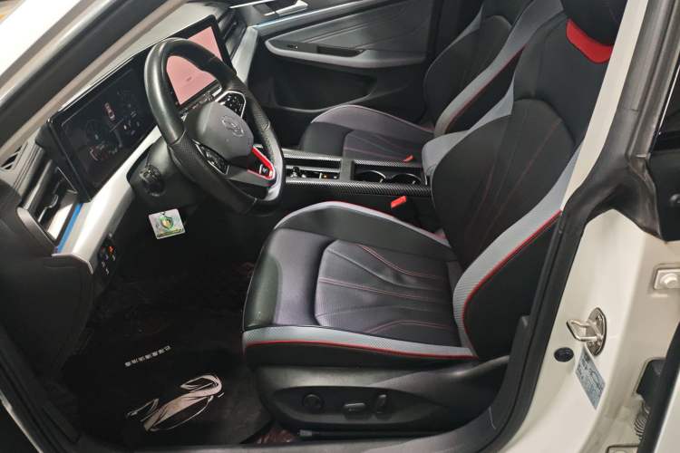 Used Volkswagen Lamando 2023 Lavida L 280TSI DSG Cool & Spicy Edition
