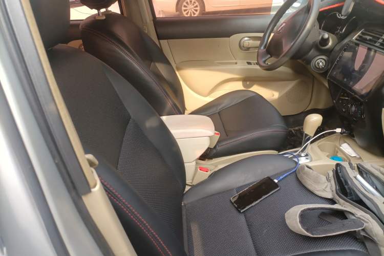 Used Nissan Livina 2015 1.6XE CVT Comfort Edition
