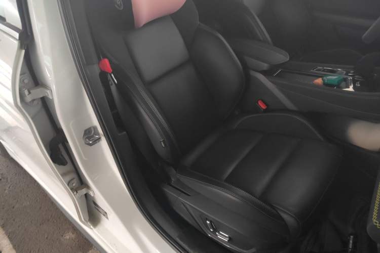 Used Lynk & Co 03 2023 2.0TD DCT JingPro
