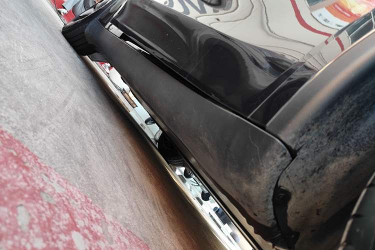 Used Tesla Model Y 2025 Long-Range All-Wheel Drive First Edition
