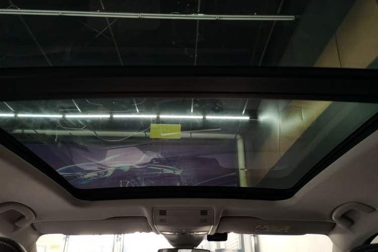 Used Volkswagen Tayron 2023 280TSI Two-Wheel-Drive Luxury Plus Advanced Version
