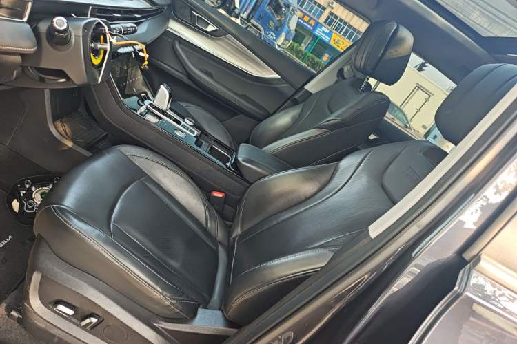 Used Chery Tiggo 8 PLUS 2021 290TGDI DCT Haoting Edition