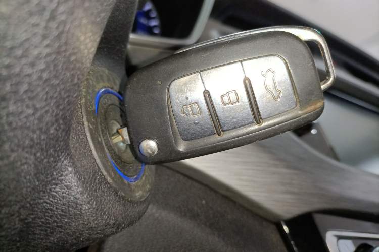 Used Geely Auto Vision X3 2017 1.5L Manual Luxury Model