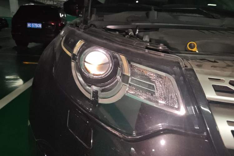 Used Land Rover Discovery Sport 2018 240 PS HSE Version
