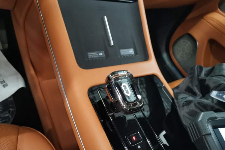 Used Hima AITO M7 2024 1.5T Intelligent Drive 4WD Ultra Version 5 Seats