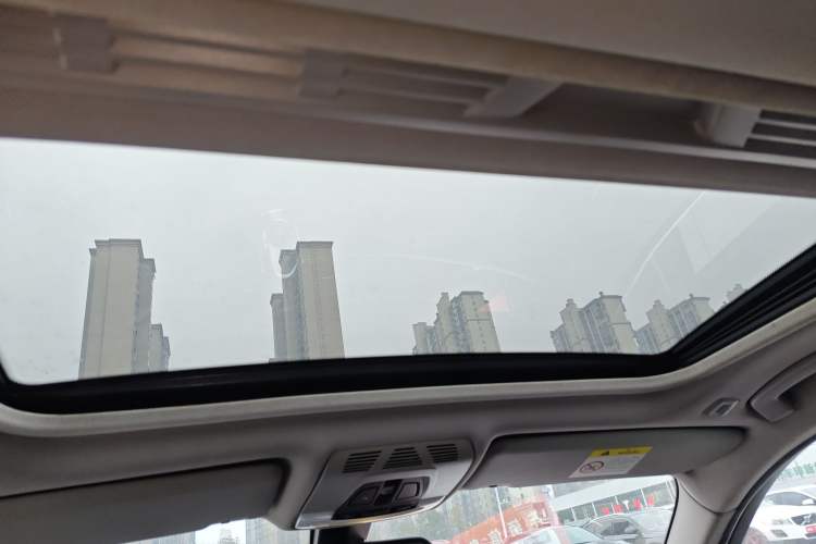 TDK.VehicleDetails.img