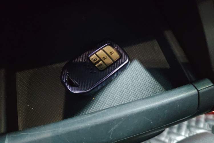 Used Honda Elysion 2019 2.0L Hybrid Luxury Edition
