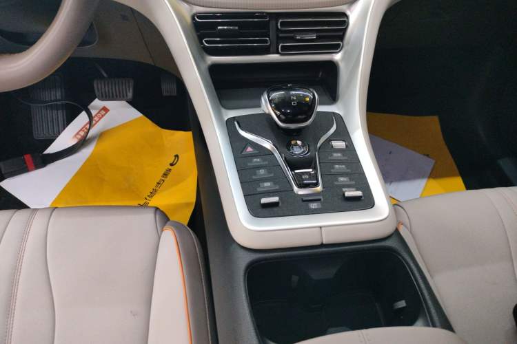 Used BYD Song Pro New Energy 2023 Champion Edition DM-i 71KM Leading Model
