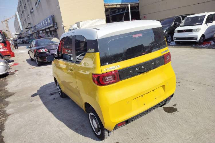 Used Wuling Hongguang MINIEV 2021 Macaron Fashion Model Lithium Iron Phosphate
