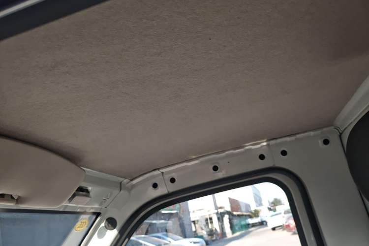 Used  D01 2023 Van Standard Version
