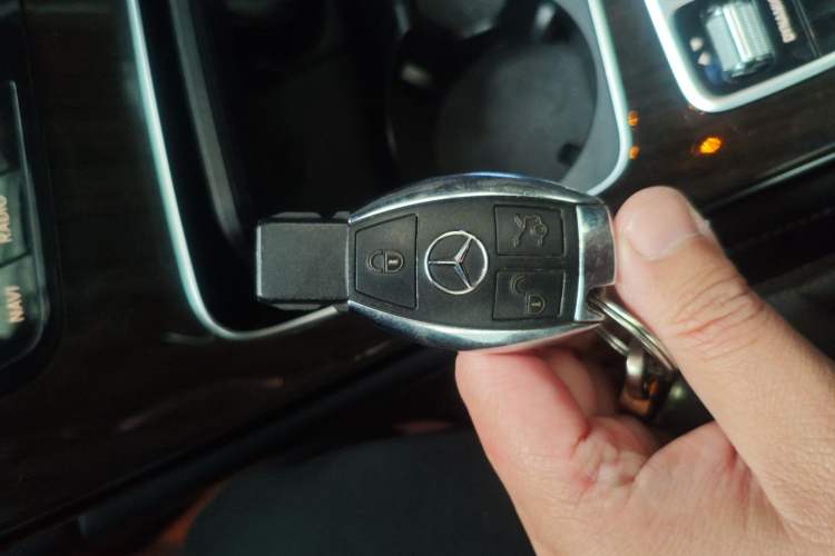 Used Mercedes-Benz GLC 2019 Facelift GLC 260 L 4MATIC Luxury Model
