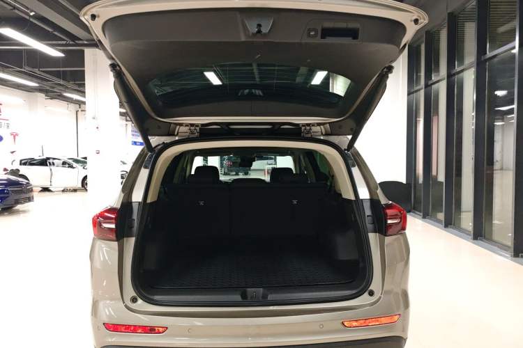 Used Buick Envision 2021 Encore Plus 652T Five-Seat Luxury Model