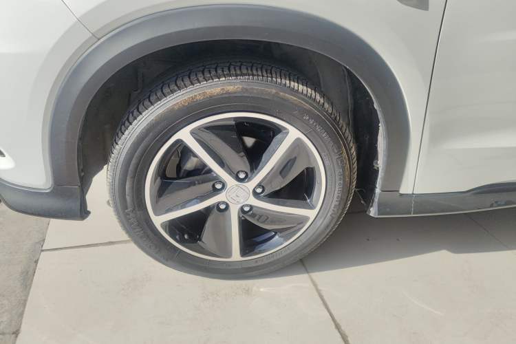 Used Honda Vezel 2020 1.5L CVT Pioneer Edition
