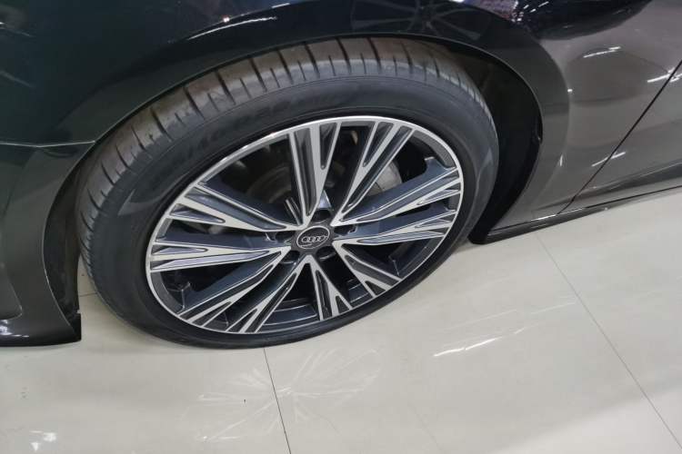 Used Audi A6L 2022 40 TFSI Luxury Dynamic Model
