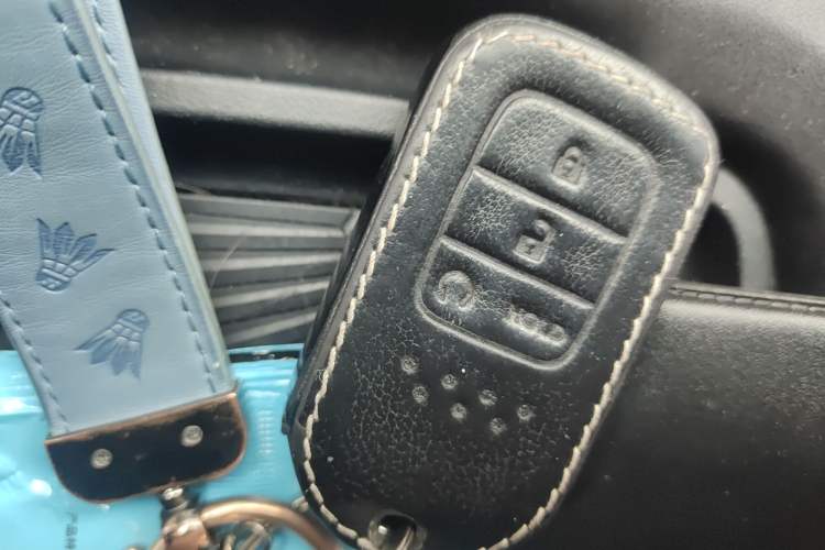 Used Honda CR-V 2019 Brilliant Edition Plus 240TURBO CVT Two-Wheel Drive Fashion Version China VI Emission Standard
