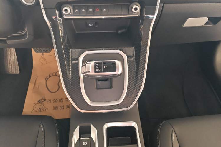 Used Haval M6 2021 PLUS 1.5T DCT Luxury Smart Connectivity Model
