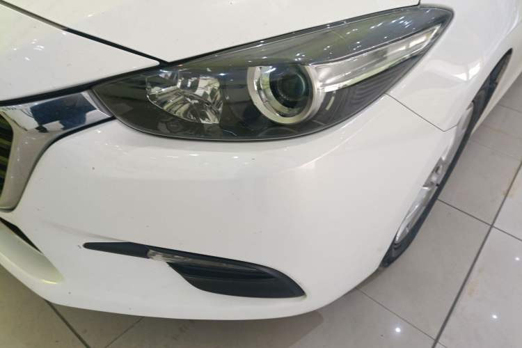 Used Mazda Mazda 3 Axela 2017 Sedan 1.5L Automatic Comfort Model Emission Standard China V
