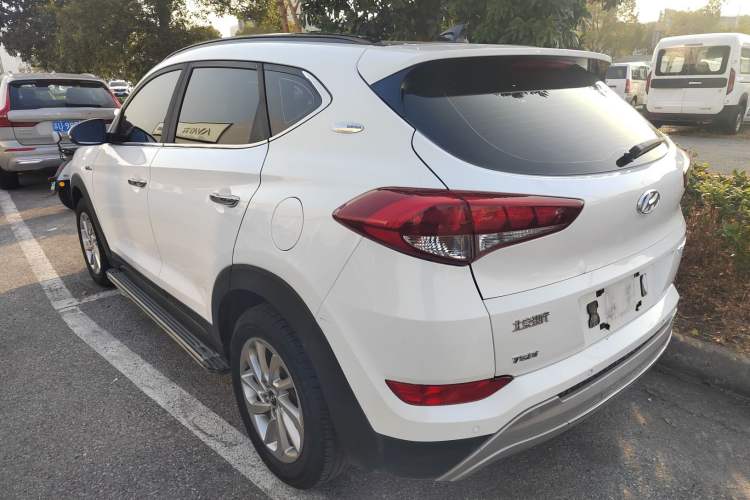 Used Hyundai Tucson 2018 1.6T Dual-Clutch Two-Wheel Drive 15th Anniversary Special Edition