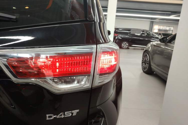 Used Toyota Highlander 2015 2.0T Four-Wheel Drive Ultimate Edition 7-Seater