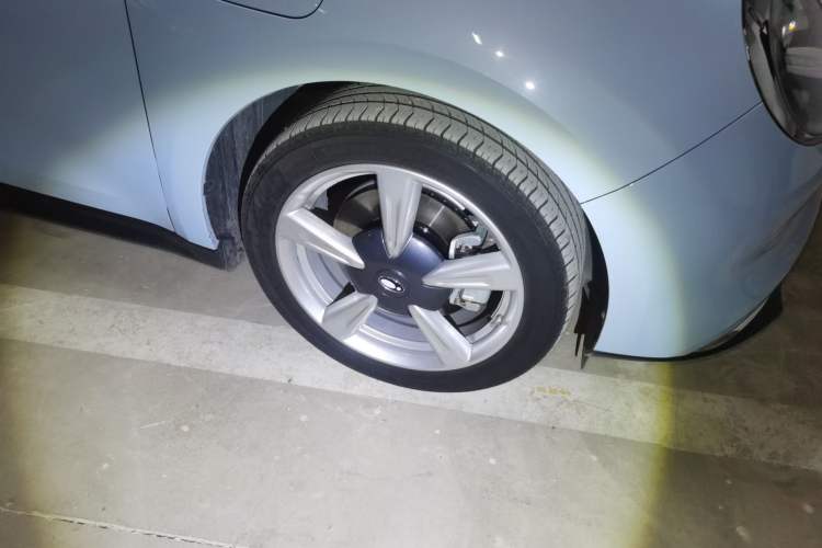 Used ORA Good Cat 2023 401 km Standard Range Premium Version Lithium Iron Phosphate
