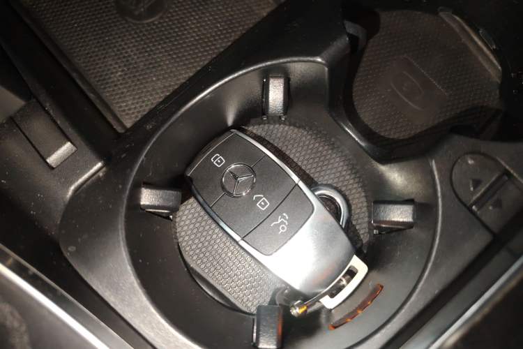 Used Mercedes-Benz C-Class 2019 C 180 L Fashion Edition Sport Version
