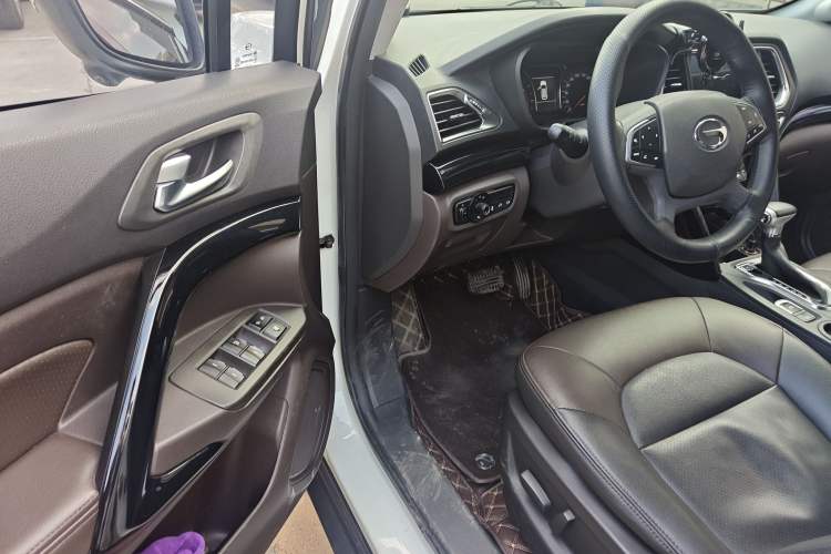 Used GAC Trumpchi GS4 2017 235T Automatic Two-Wheel Drive Luxury Smart Connectivity Version