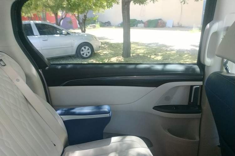 Used Buick GL8 2023 ES Lu Zun Comfort Model
