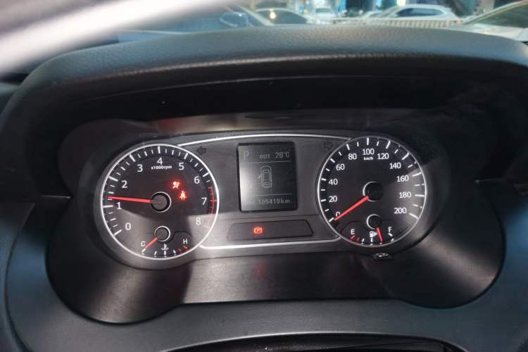 Used Land X7 2015 2.0T Panoramic Prestige Edition
