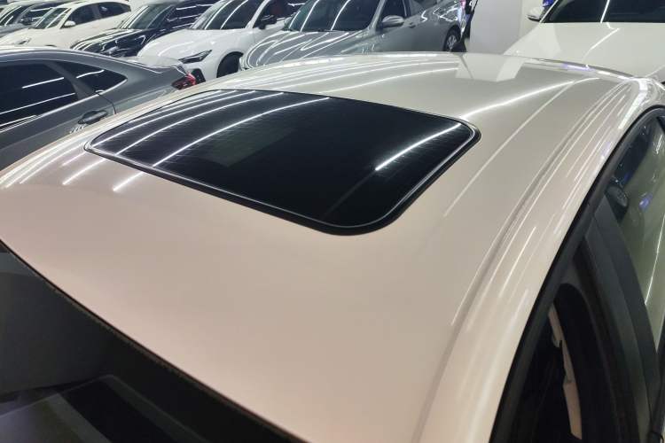 Used Ford Escort 2015 1.5L Automatic Fashion Model
