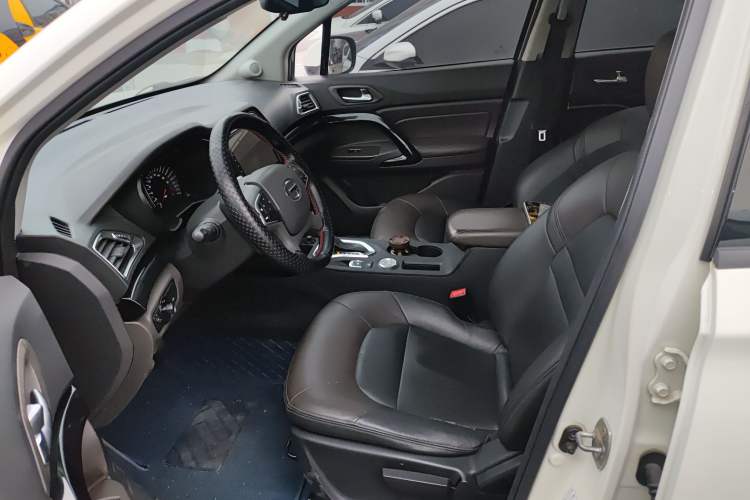 Used GAC Trumpchi GS4 2017 235T G-DCT Two-Wheel Drive Elite Edition
