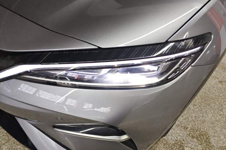 Used BYD Song L EV 2025 Intelligent Driving Version 662 km LiDAR Excellence Edition