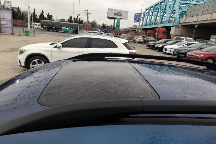 Used Kia KX Cross 2017 1.4L AT GLS