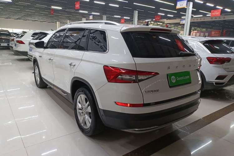 Used Skoda Kodiaq 2021 TSI330 7-Seater Two-Wheel-Drive Luxury Plus Edition