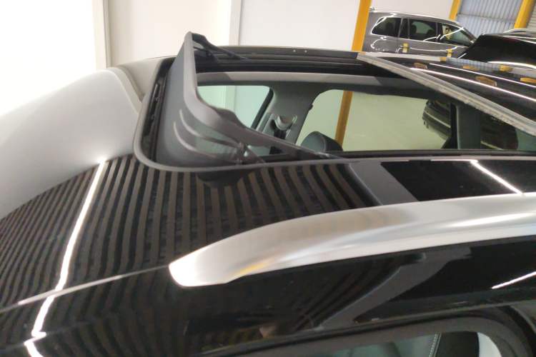 Used Audi Q5L 2022 40T Fashionable and Elegant Model
