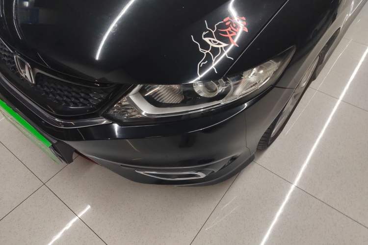 Used Honda Jade 2013 1.8L automatic Comfort version 5 seats