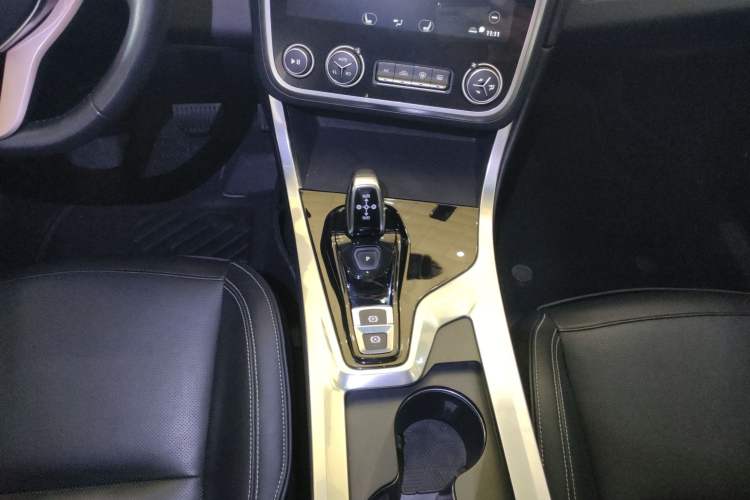 Used Lynk & Co 01 2017 2.0T Two-Wheel Drive Pro Edition
