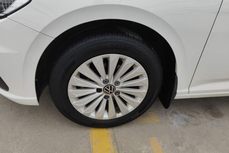 Used Volkswagen Lavida 2019 1.5L Automatic Comfort Edition China VI Standard