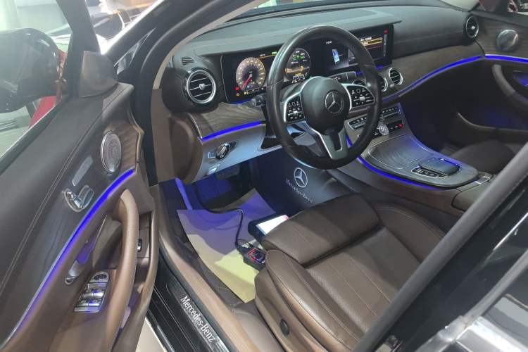 Used Mercedes-Benz E-Class 2020 Facelift E 260 L
