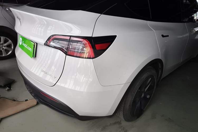 Used Tesla Model Y 2024 Rear-Wheel-Drive Version