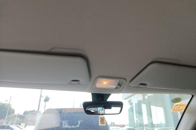 Used Wuling Hongguang MINIEV 2021 Macaron Premium Model – Lithium-NMC