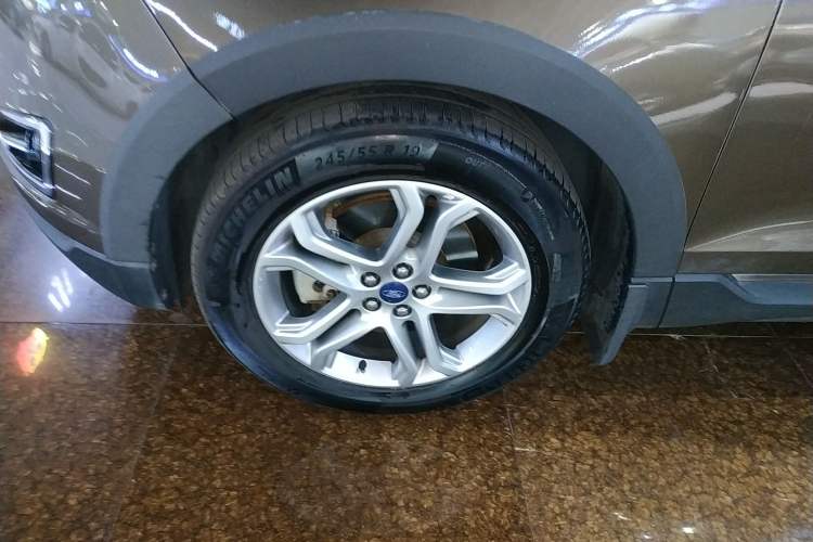 Used Ford Edge 2018 EcoBoost 245 Two-Wheel-Drive Titanium 7-Seater China V Standard
