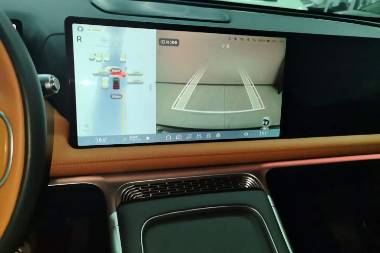 Used XPeng G9 2025 625 Long-Range Max
