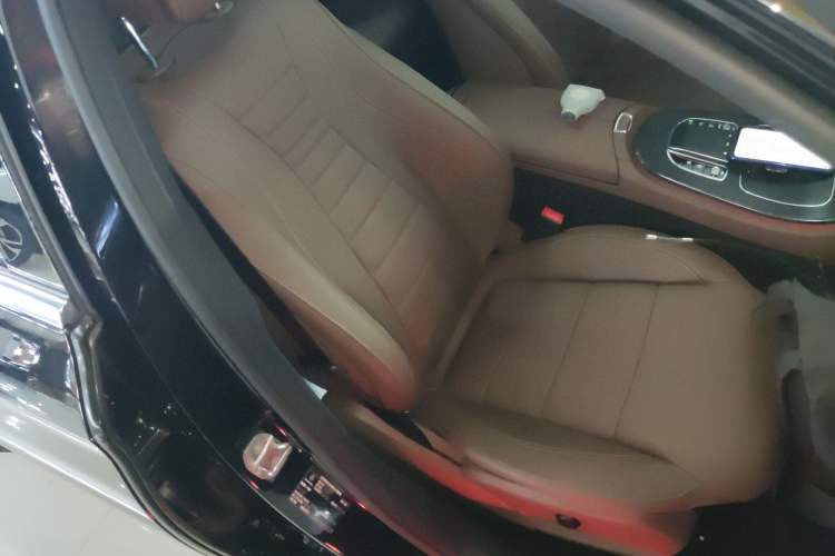 Used Mercedes-Benz E-Class 2023 Restyled E 300 L Sport Luxury Edition
