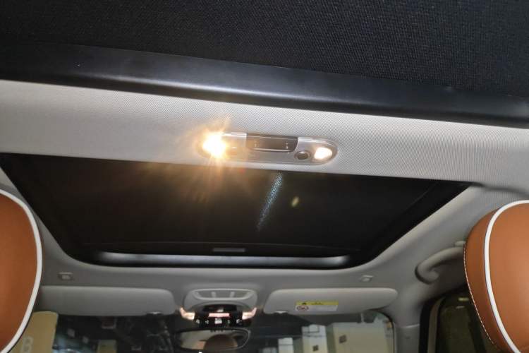 Used MINI Clubman 2023 1.5T COOPER Connoisseur
