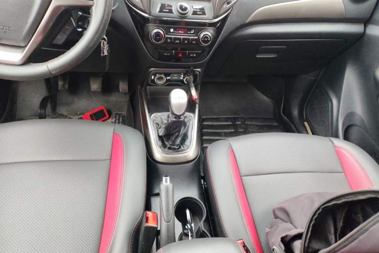 Used Changan CS15 2016 1.5L Manual Luxury Edition