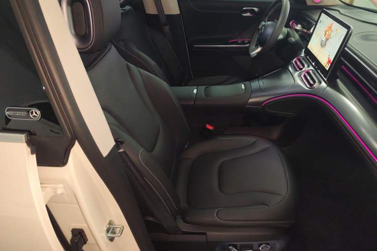 Used  #1 2024 Dynamic Standard Edition
