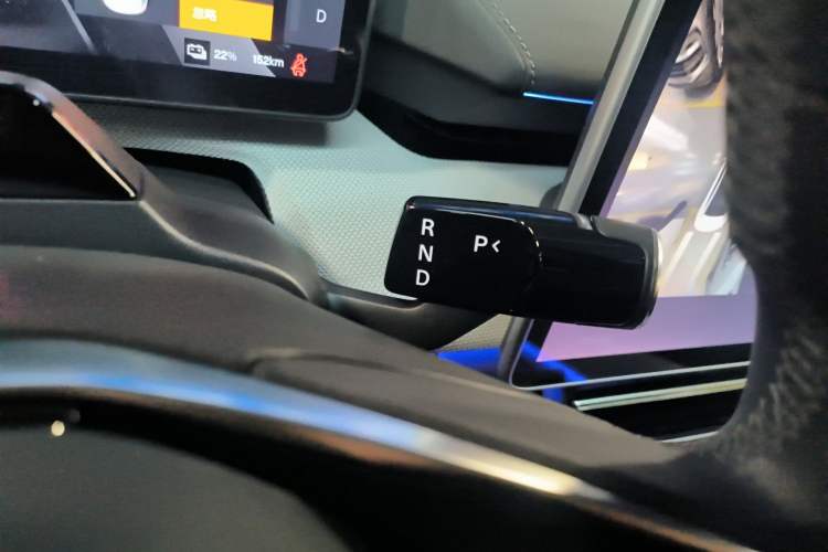 Used Polestar 4 2023 Single Motor Standard Range PLUS